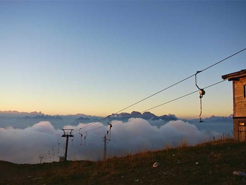 Standard Single - Studio